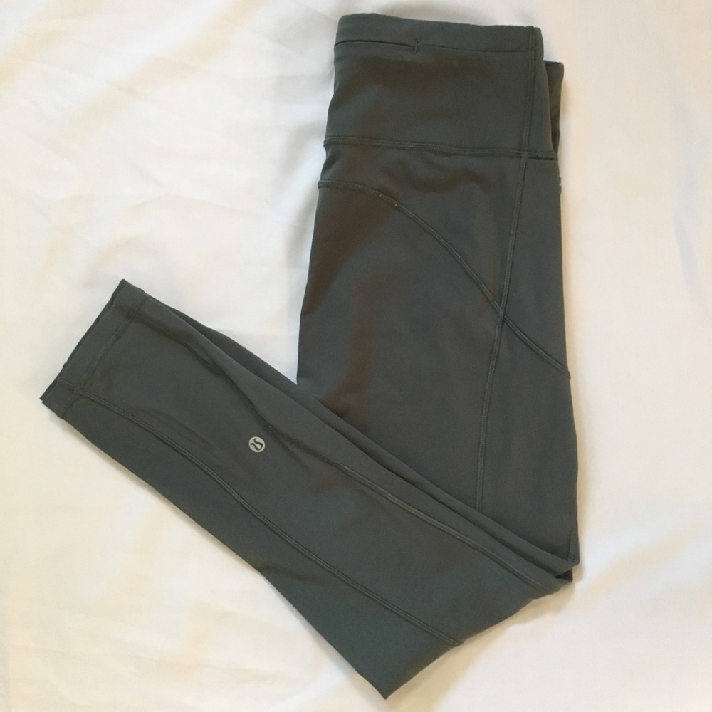 Lululemon ‘Final Lap Crop’ Leggings